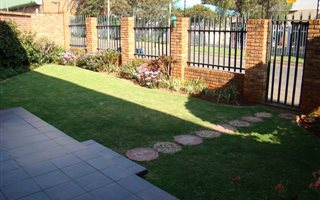 2 Bedroom Townhouse in Witfield