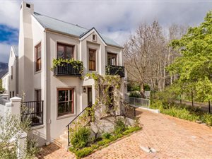 3 Bedroom House in Capolavoro Estate