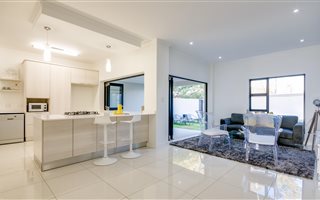 3 Bedroom Cluster in Lonehill
