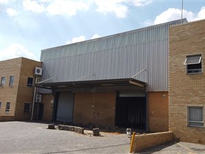 1549 m² Industrial space in Longmeadow