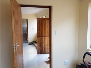 1 Bed Garden Cottage in Triomf