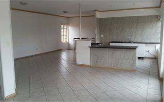 2 Bedroom Apartment in Bredell AH