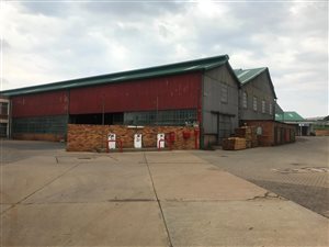 8000 m² Commercial space in Springs Central