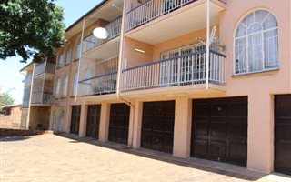 1.5 Bedroom Flat in Southcrest