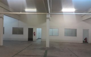 420 m² Commercial space in Paardeneiland
