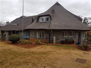 5 Bed House in Protea Ridge