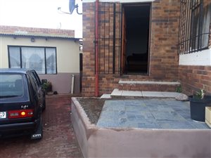 3 Bedroom House in South Hills