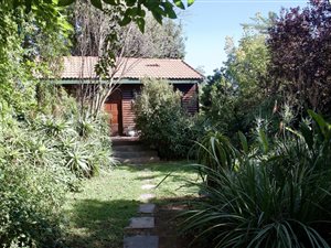 742 m² Land available in Highlands North