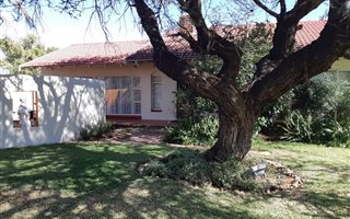 4 Bedroom House in Monument Heights