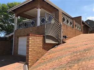 3 Bed House in Umhlanga Rocks