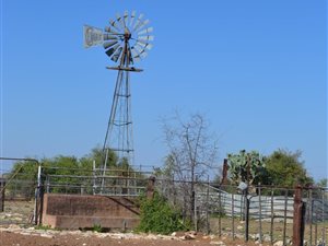949 ha Farm in Koopmansfontein