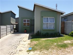 3 Bed House in Blue Downs