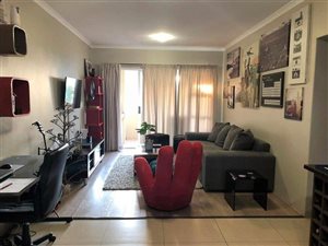 2 Bed Apartment in Vredekloof East