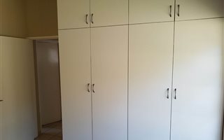 2 Bedroom Apartment in Bryanston East