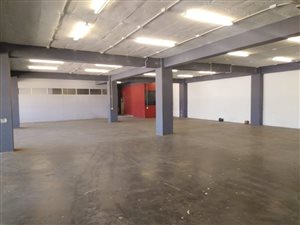 670 m² Industrial space in New Centre