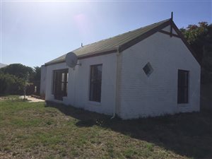 2 Bedroom House in Milkwood Park
