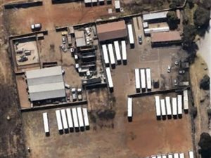 Commercial space in Mooiplaats AH