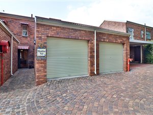 3 Bed Townhouse in Clubview