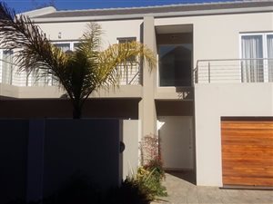 4 Bed Cluster in Melrose North