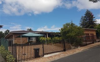5 Bedroom House in Durbell