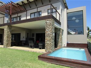 4 Bed House in Palm Lakes Estate