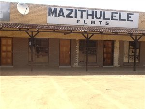 Bachelor apartment in Giyani