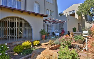 1 Bedroom Apartment in Northcliff