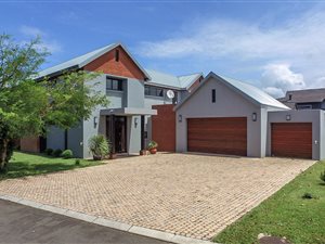 4 Bed House in Meerensee
