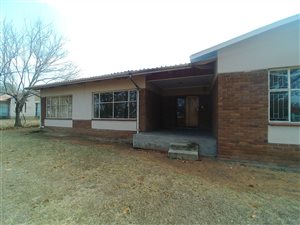 4 Bed House in Ncandu Park