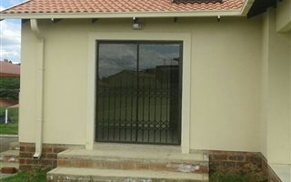 1 Bedroom Townhouse in Estcourt