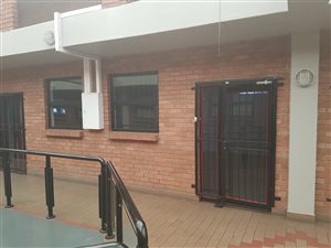 115 m² Commercial space in Newlands
