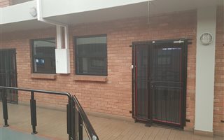 115 m² Commercial space in Newlands