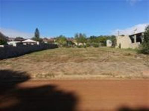 775 m² Land available in Darling