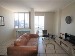 2 Bed Apartment in Cape Town City Centre
