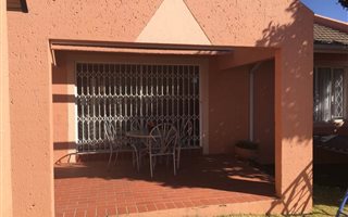 2 Bedroom House in Buccleuch