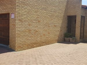 3 Bed House in Elandshaven
