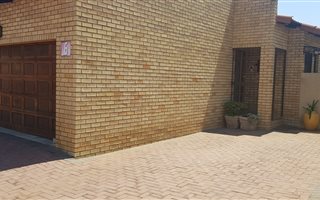 3 Bedroom House in Elandshaven