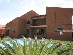 4 Bed House in Liefde en Vrede