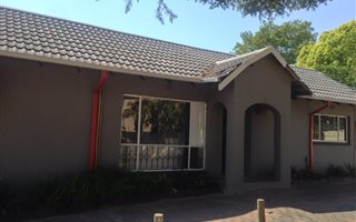 370 m² Commercial space in Rivonia