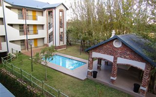 1 Bedroom Apartment in Van Der Hoff Park