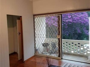 Bachelor apartment in Kloof