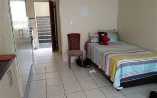 1 Bedroom Apartment in Sunnyside