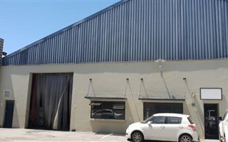 1054 m² Industrial space in Durbanville Central