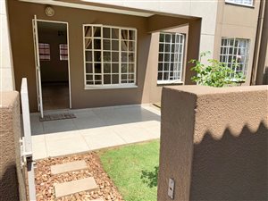 2 Bedroom Townhouse in Melrose North