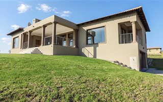 3 Bedroom House in The Hill Estate