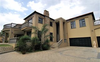 4 Bedroom House in Dowerglen and Ext