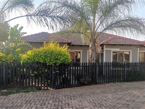 3 Bed House in Meyersig Lifestyle Estate