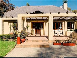 4 Bed House in Orchards