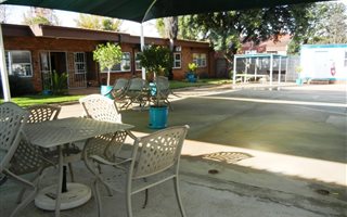 2000 m² Commercial space in Fairleads