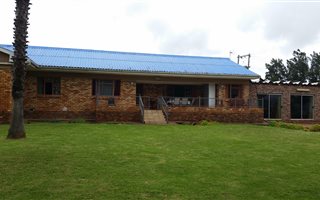 25.6 ha Farm in Uitenhage Central